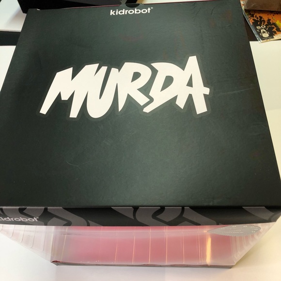 Murda Beatz x Kidrobot 8” Grayscale Vinyl Toy LE - Picture 9 of 10